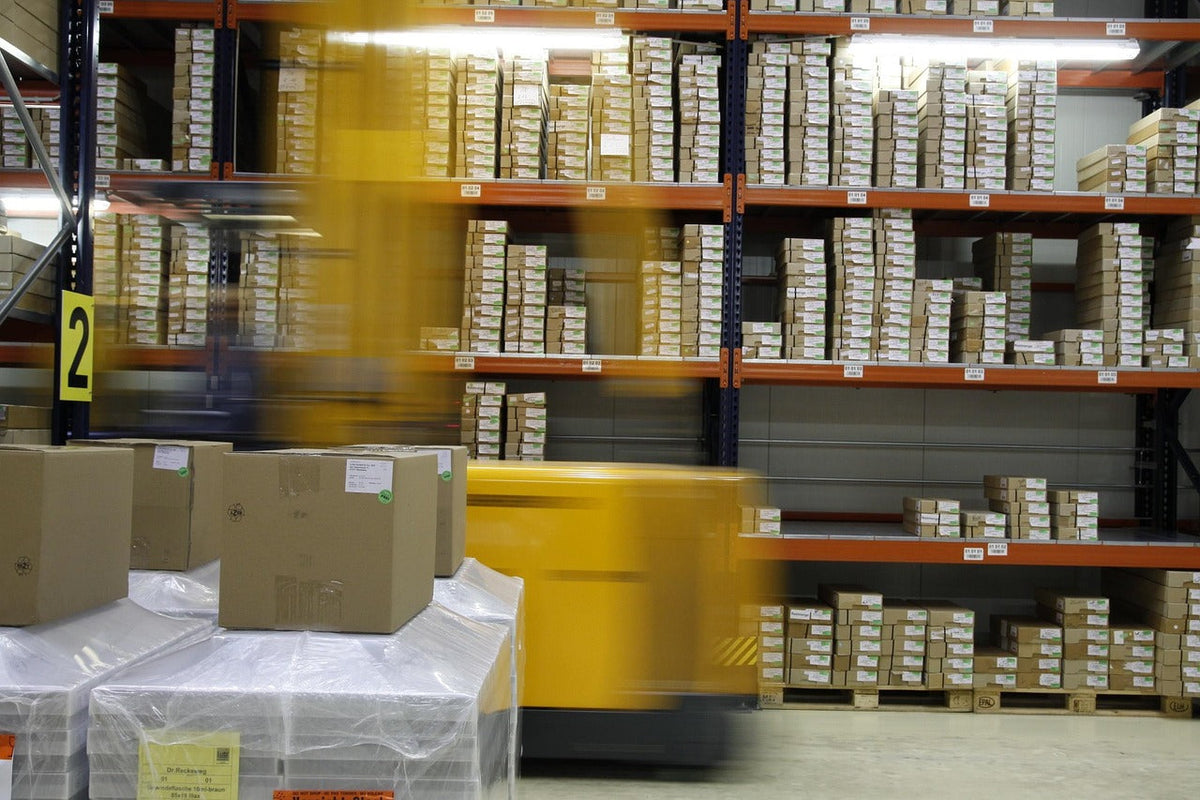 Distributor